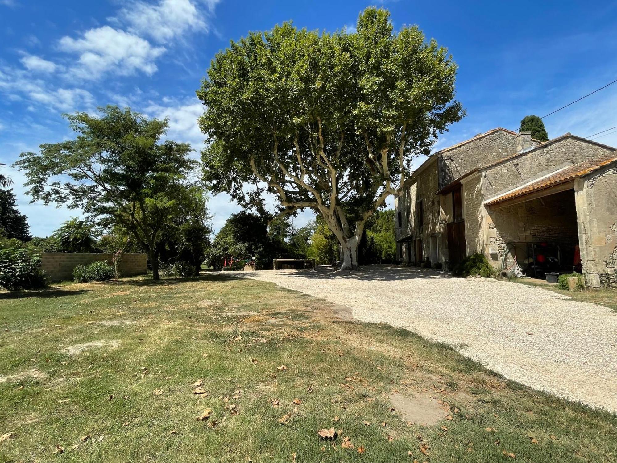 Gite Mas Provencal Tarascon Eksteriør bilde